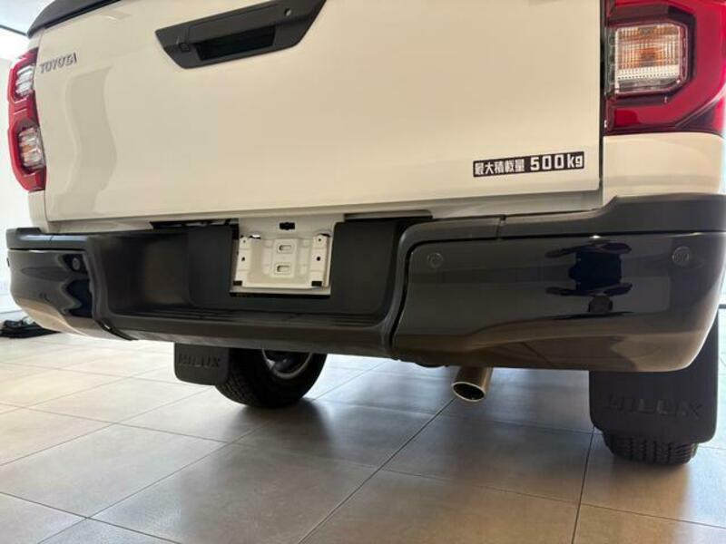 HILUX