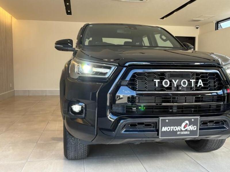 HILUX