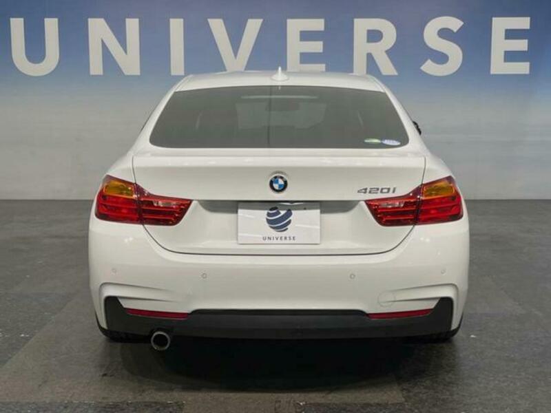 4 SERIES