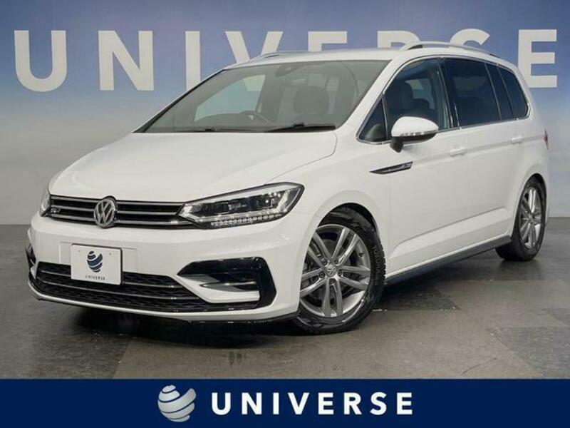 VOLKSWAGEN GOLF TOURAN