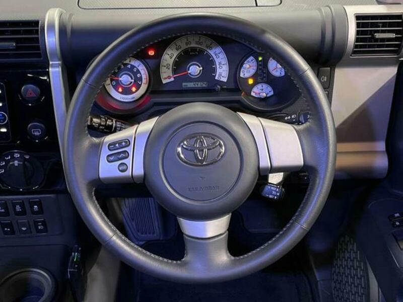 FJ CRUISER