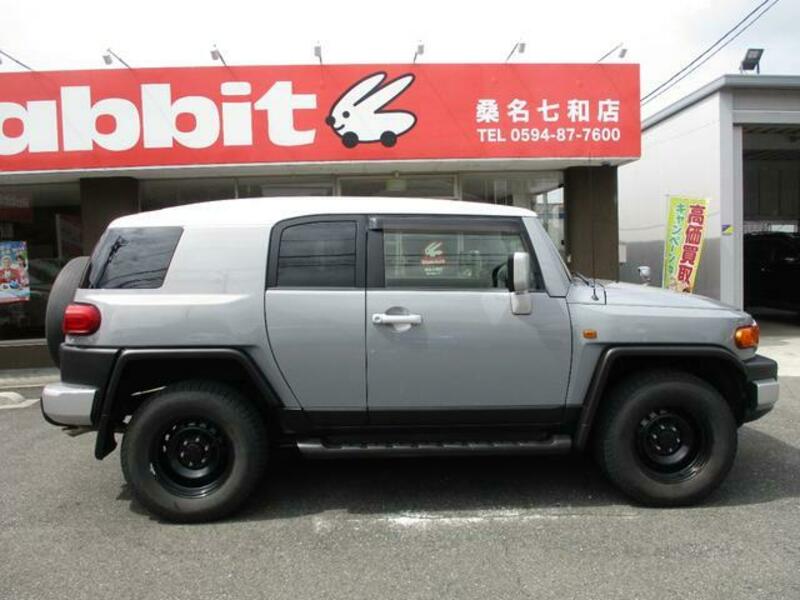 FJ CRUISER