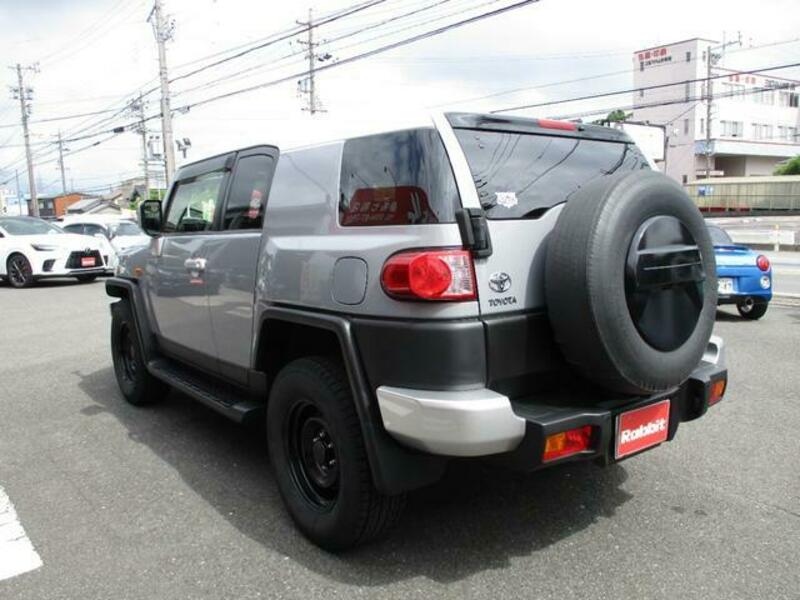 FJ CRUISER