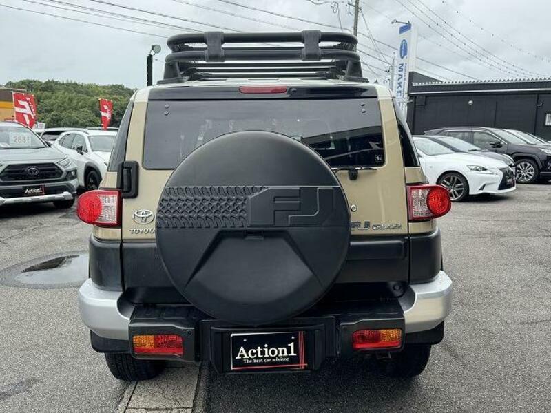 FJ CRUISER