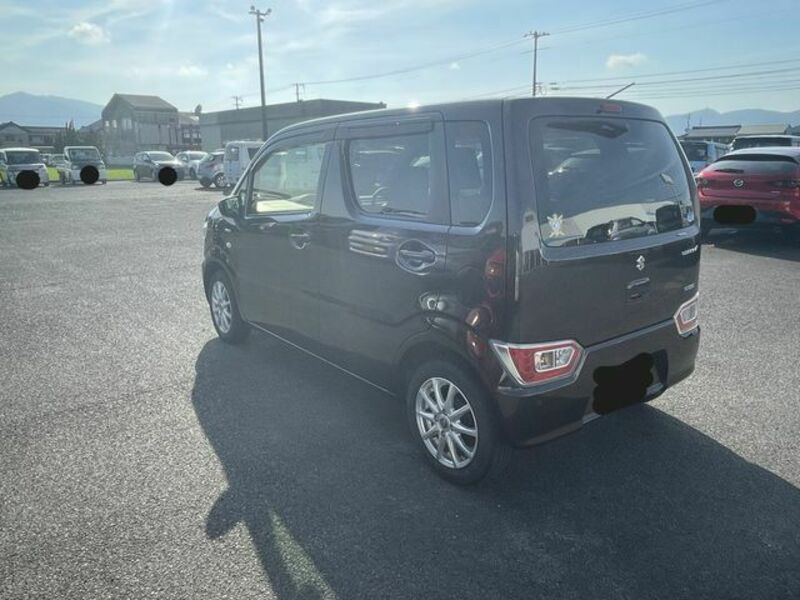 WAGON R