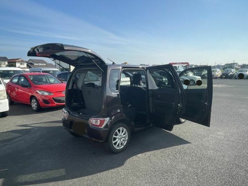 WAGON R