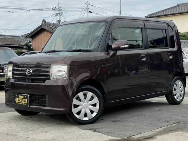 DAIHATSU MOVE CONTE