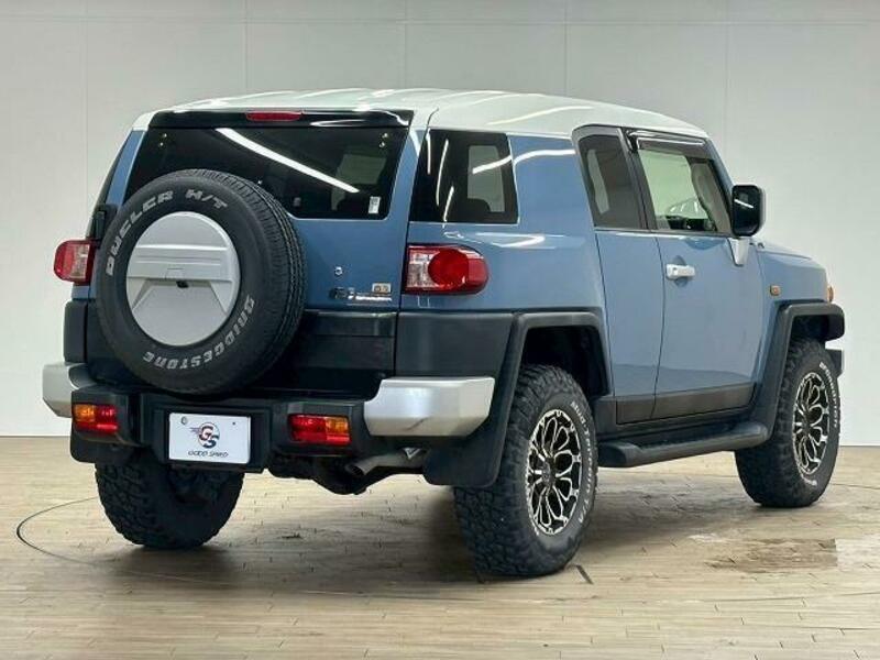 FJ CRUISER