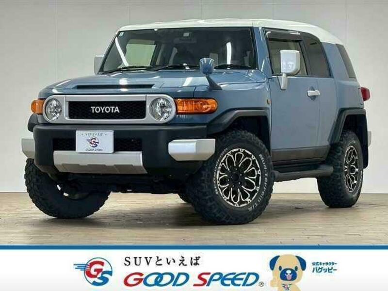 TOYOTA FJ CRUISER