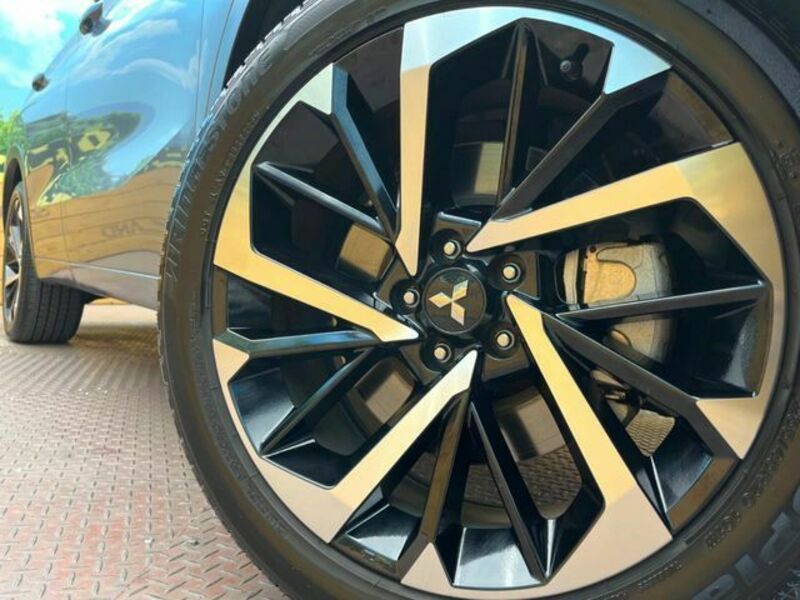 OUTLANDER PHEV