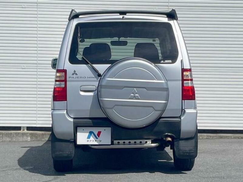PAJERO MINI