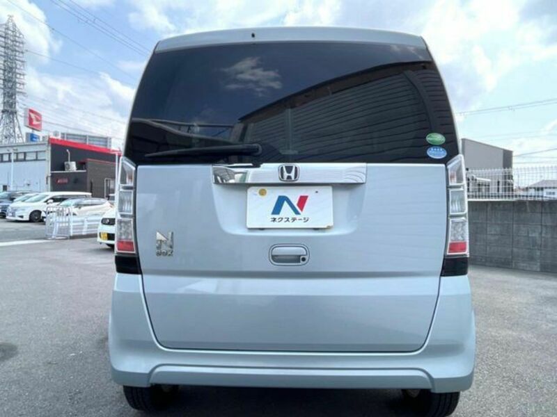 N BOX