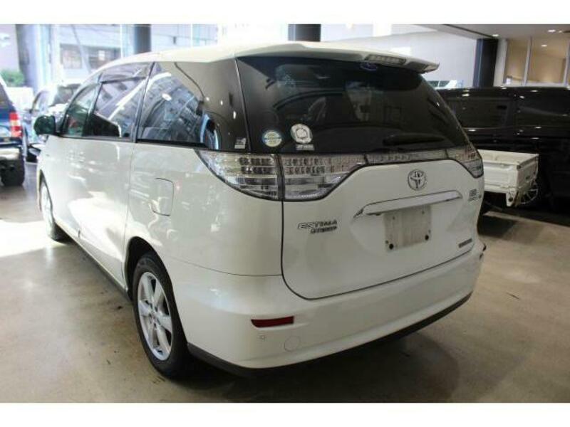 ESTIMA HYBRID