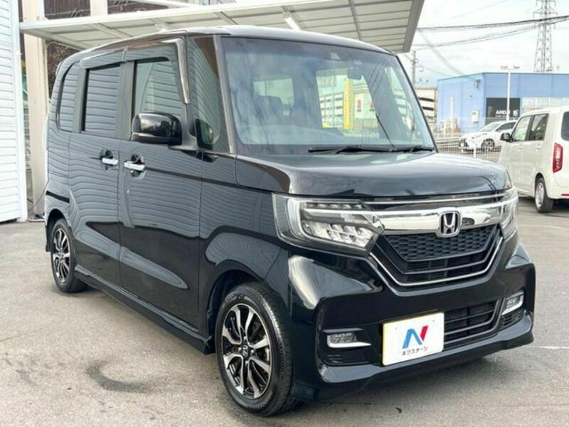 N BOX CUSTOM