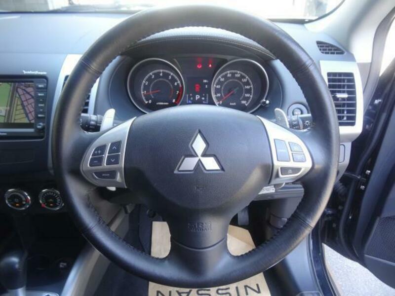 OUTLANDER