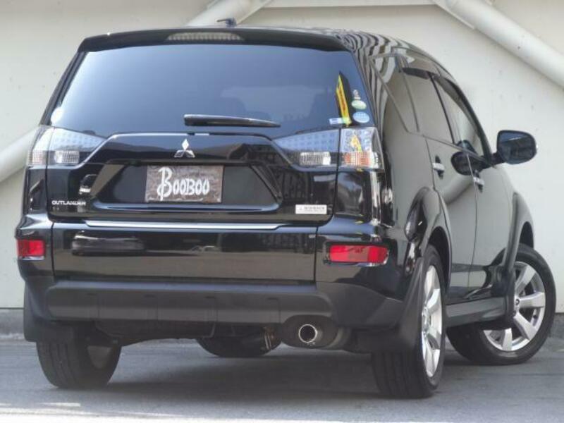 OUTLANDER