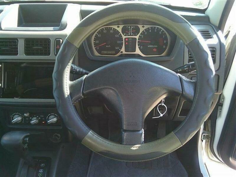 PAJERO MINI