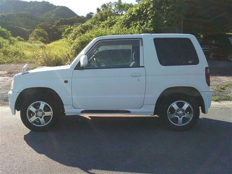 PAJERO MINI