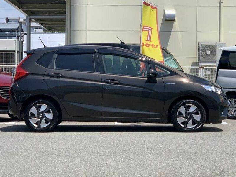 FIT HYBRID