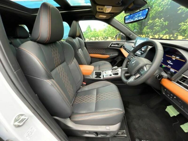 OUTLANDER PHEV