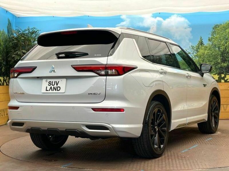 OUTLANDER PHEV