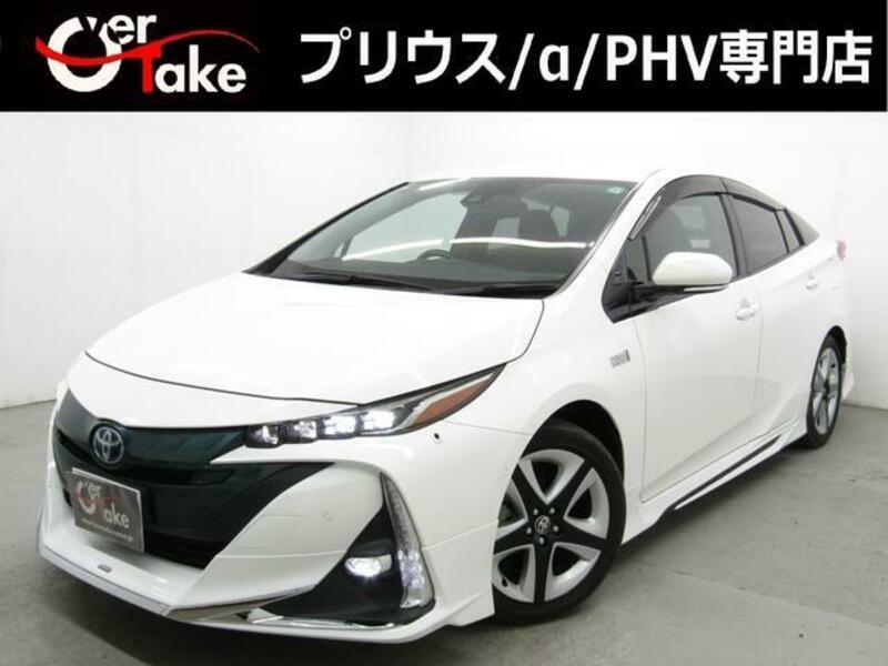 TOYOTA PRIUS PHV