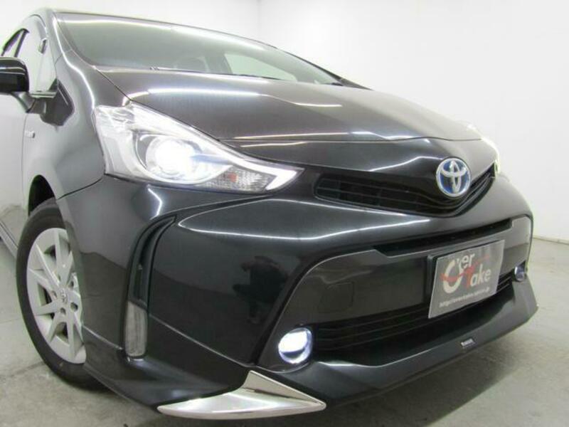 PRIUS ALPHA