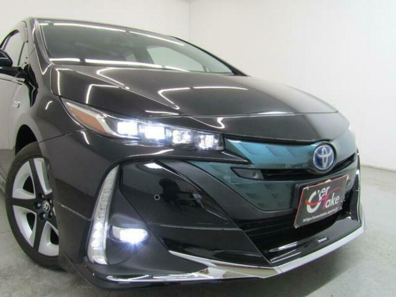 PRIUS PHV