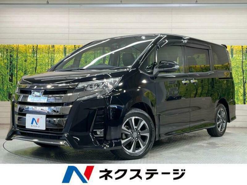 TOYOTA NOAH