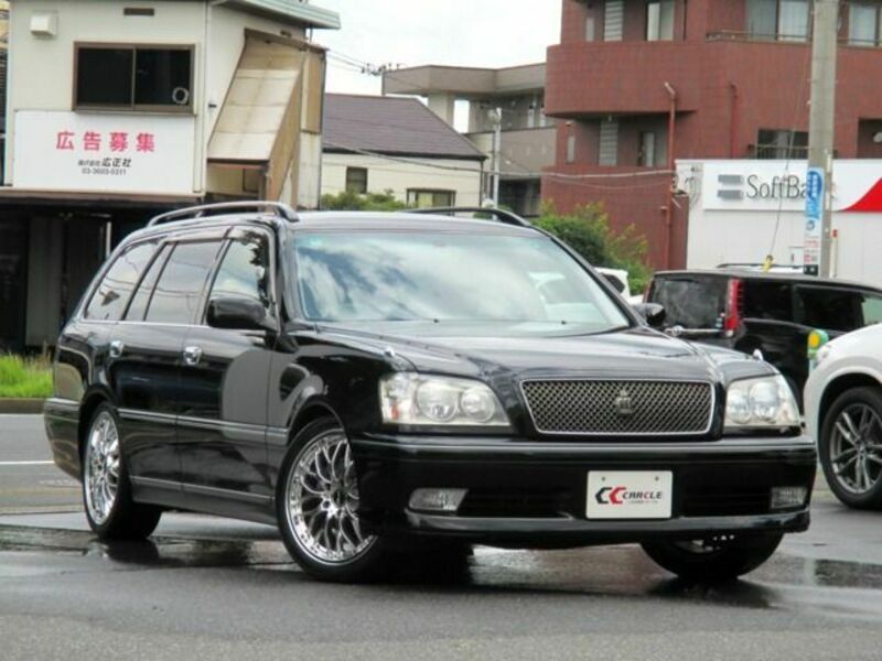 TOYOTA CROWN ESTATE