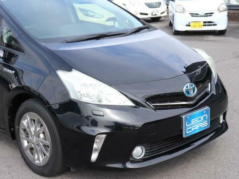 PRIUS ALPHA