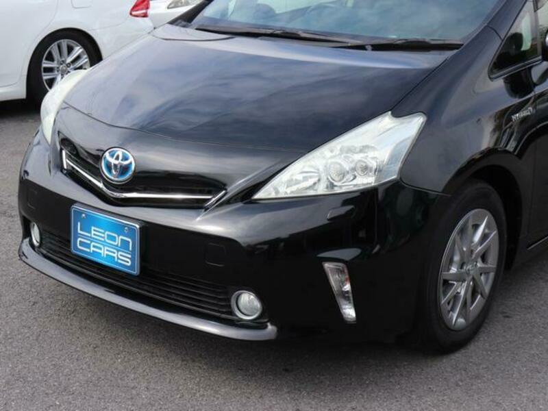 PRIUS ALPHA