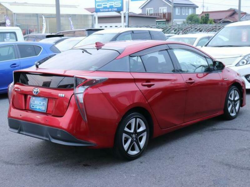PRIUS