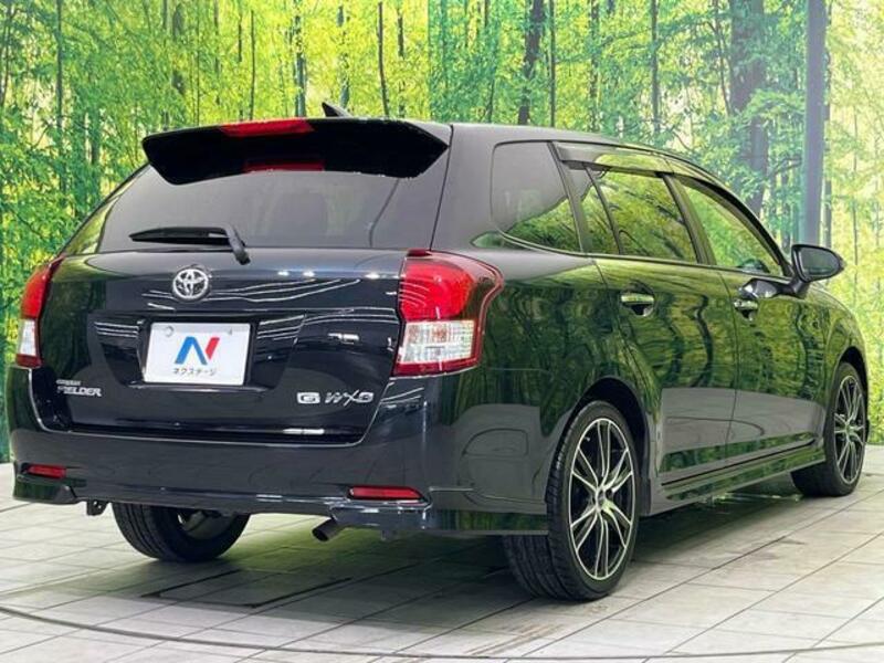 COROLLA FIELDER