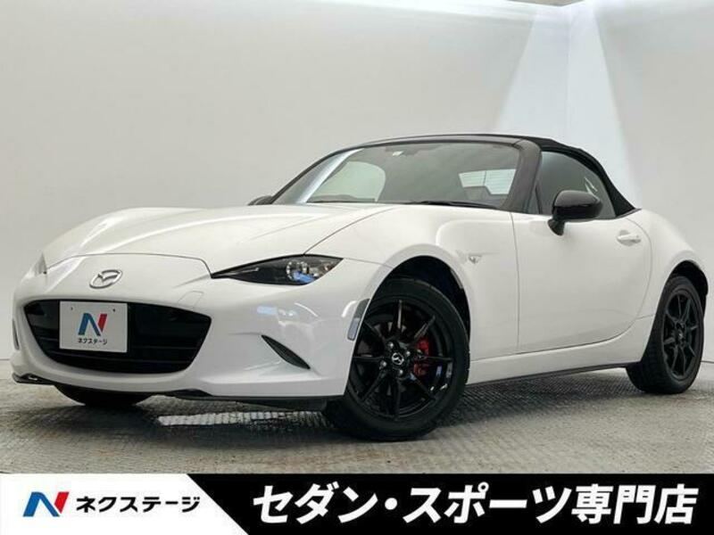 ROADSTER-0