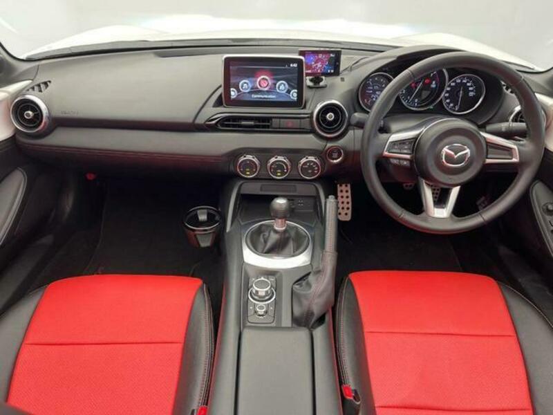 ROADSTER