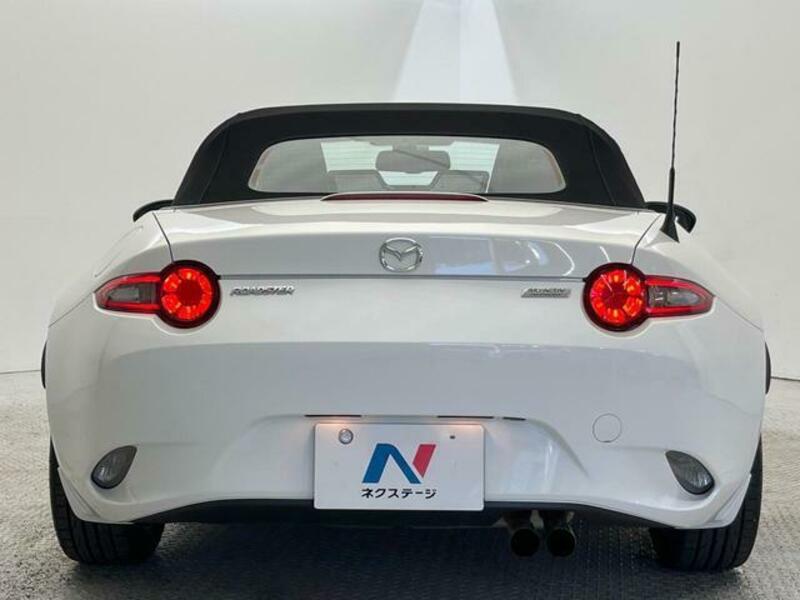 ROADSTER