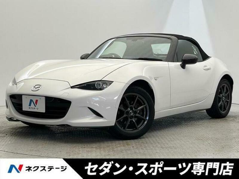 ROADSTER-0