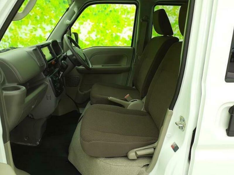 CLIPPER VAN