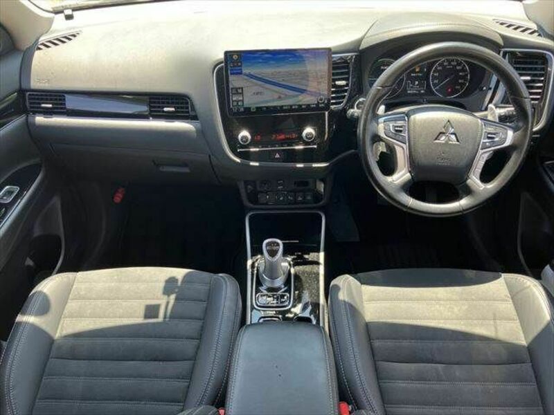 OUTLANDER PHEV