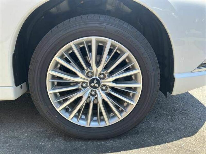 OUTLANDER PHEV
