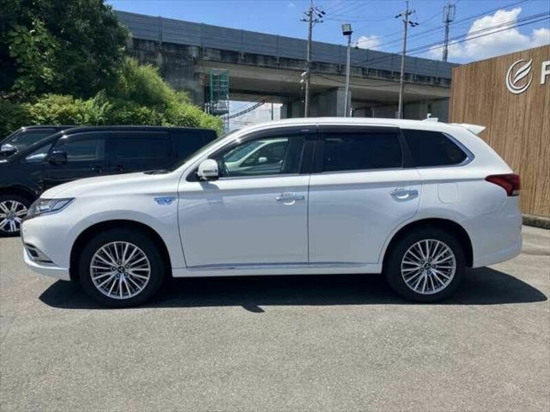 OUTLANDER PHEV