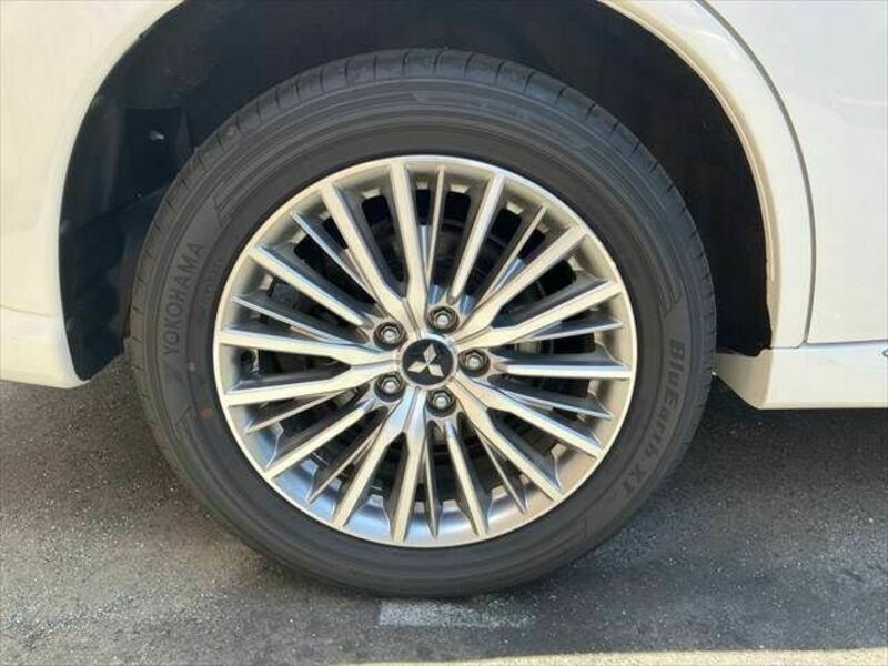 OUTLANDER PHEV