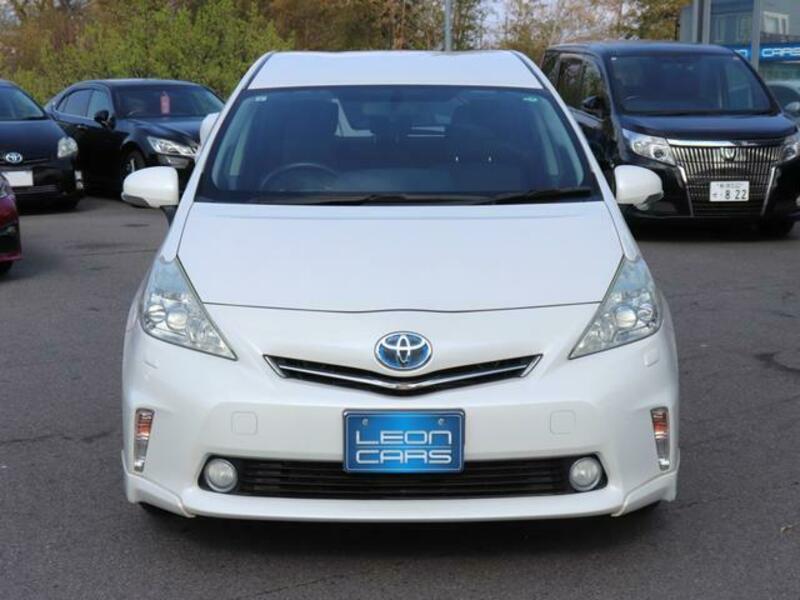 PRIUS ALPHA