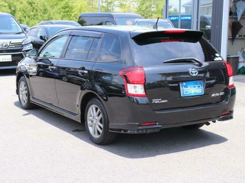 COROLLA FIELDER