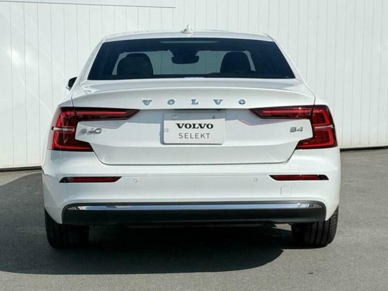 S60
