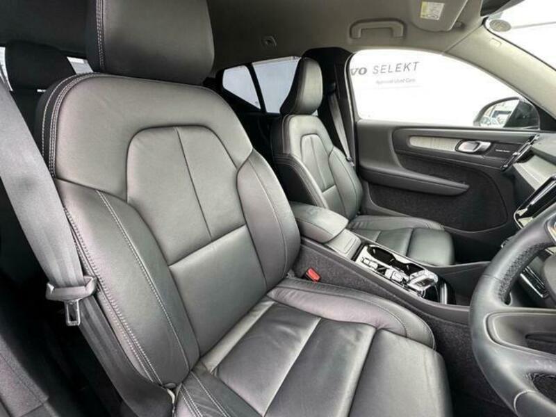 XC40