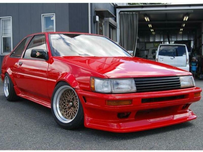TOYOTA COROLLA LEVIN