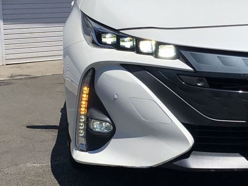 PRIUS PHV