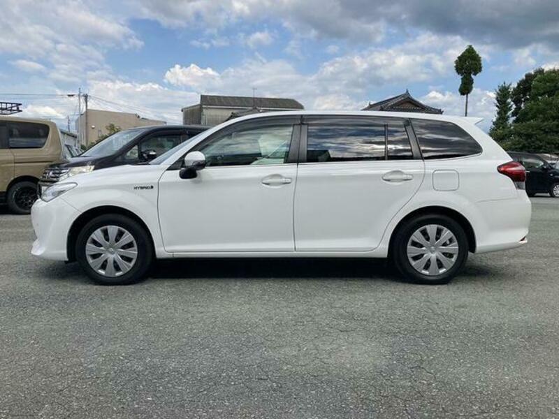 COROLLA FIELDER